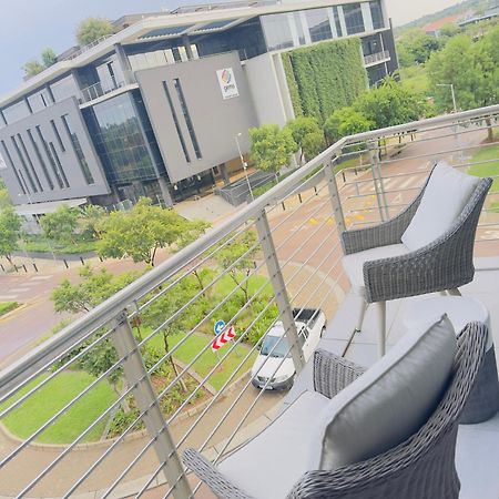 ホテル The Capital Trilogy Unit 205 Pretoria-Noord エクステリア 写真
